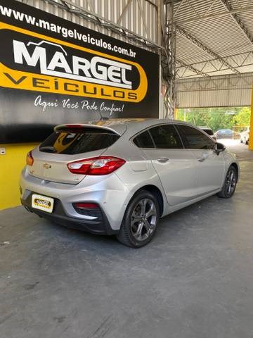 //www.autoline.com.br/carro/chevrolet/cruze-14-sedan-ltz-16v-flex-4p-turbo-automatico/2017/guarapari-es/23352849