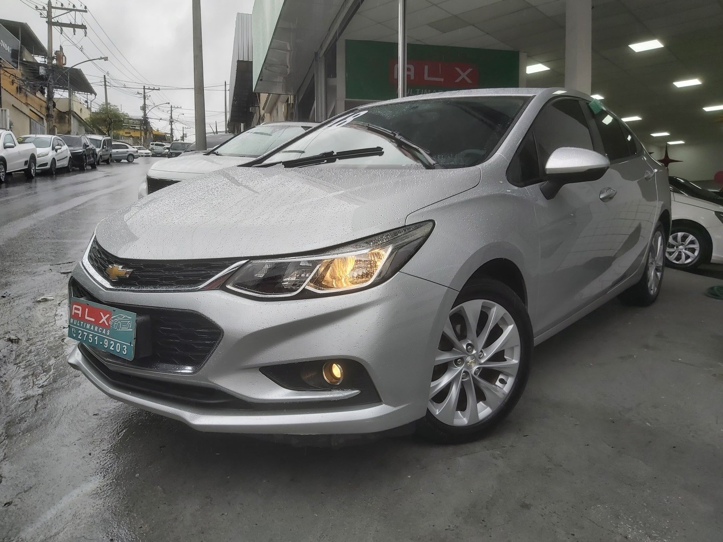 //www.autoline.com.br/carro/chevrolet/cruze-14-hatch-sport-lt-16v-flex-4p-turbo-automatic/2018/sao-joao-de-meriti-rj/23484100