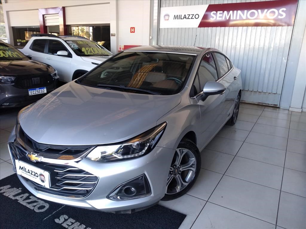 //www.autoline.com.br/carro/chevrolet/cruze-14-sedan-premier-16v-flex-4p-turbo-automatico/2020/bauru-sp/23854228