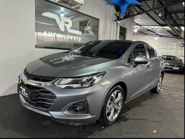 //www.autoline.com.br/carro/chevrolet/cruze-14-sedan-premier-16v-flex-4p-turbo-automatico/2020/apucarana-pr/24029309