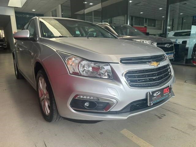 //www.autoline.com.br/carro/chevrolet/cruze-18-sedan-ltz-16v-flex-4p-automatico/2016/salvador-ba/24037013