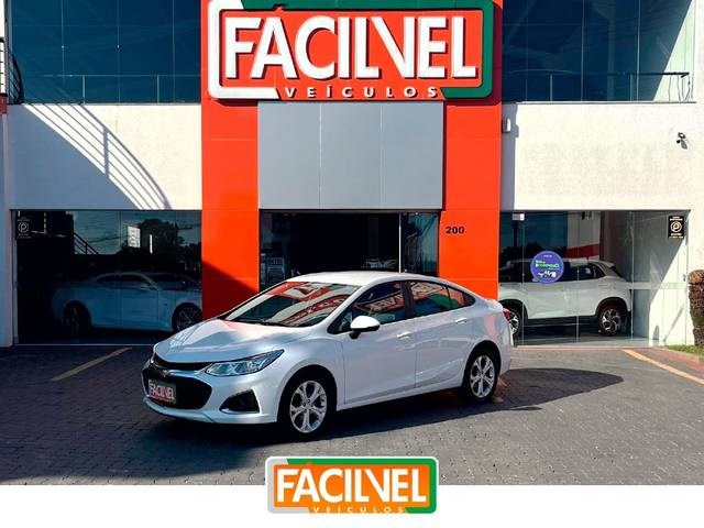 //www.autoline.com.br/carro/chevrolet/cruze-14-hatch-sport-premier-16v-flex-4p-turbo-auto/2022/tijucas-sc/24206188