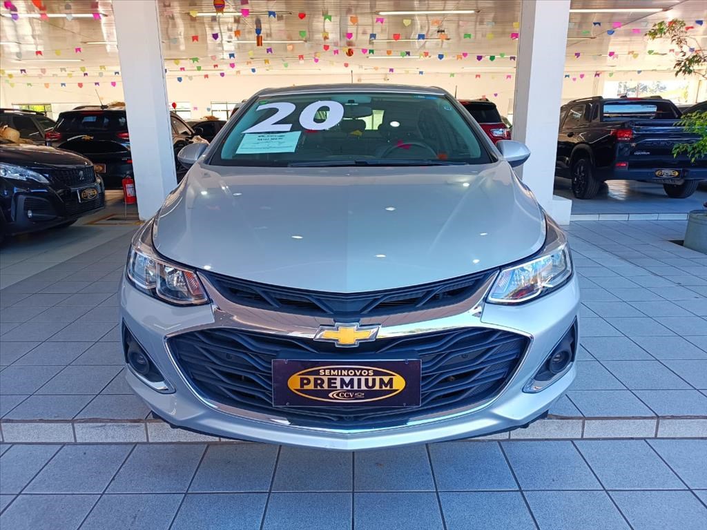 //www.autoline.com.br/carro/chevrolet/cruze-14-sedan-lt-16v-flex-4p-turbo-automatico/2020/curitiba-pr/24326114