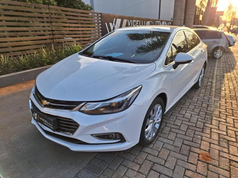 //www.autoline.com.br/carro/chevrolet/cruze-14-sedan-ltz-16v-flex-4p-turbo-automatico/2017/cascavel-pr/24537708