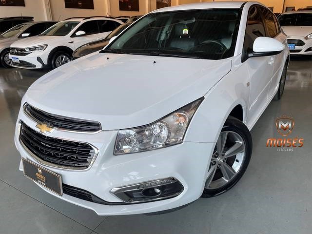 //www.autoline.com.br/carro/chevrolet/cruze-18-hb-sport-lt-16v-flex-4p-manual/2016/patrocinio-mg/24558558