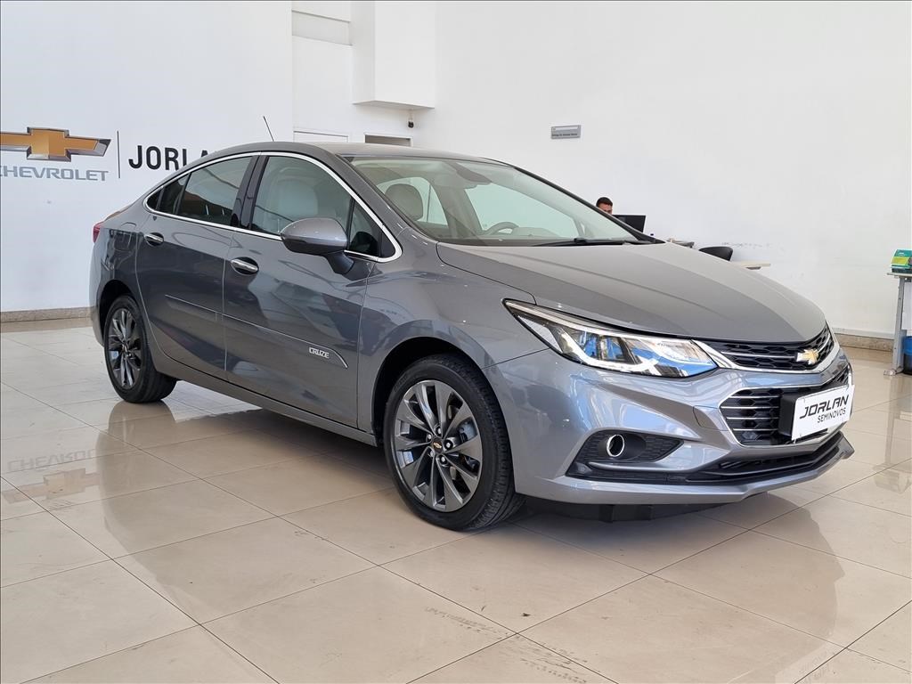//www.autoline.com.br/carro/chevrolet/cruze-14-sedan-ltz-16v-flex-4p-turbo-automatico/2019/brasilia-df/24579232