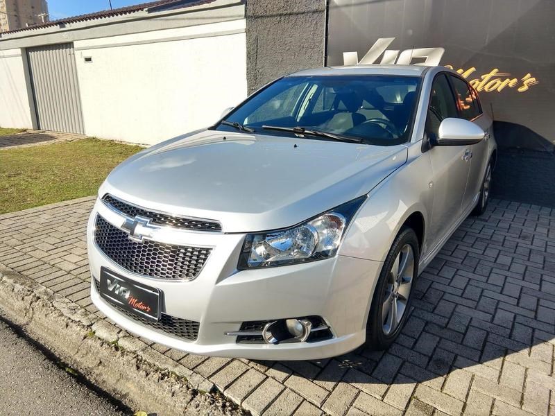 //www.autoline.com.br/carro/chevrolet/cruze-18-sedan-lt-16v-flex-4p-manual/2014/sao-jose-dos-pinhais-pr/24579550