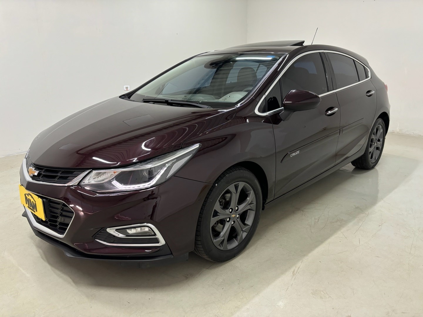 //www.autoline.com.br/carro/chevrolet/cruze-14-sedan-ltz-16v-flex-4p-turbo-automatico/2017/cosmopolis-sp/24701959