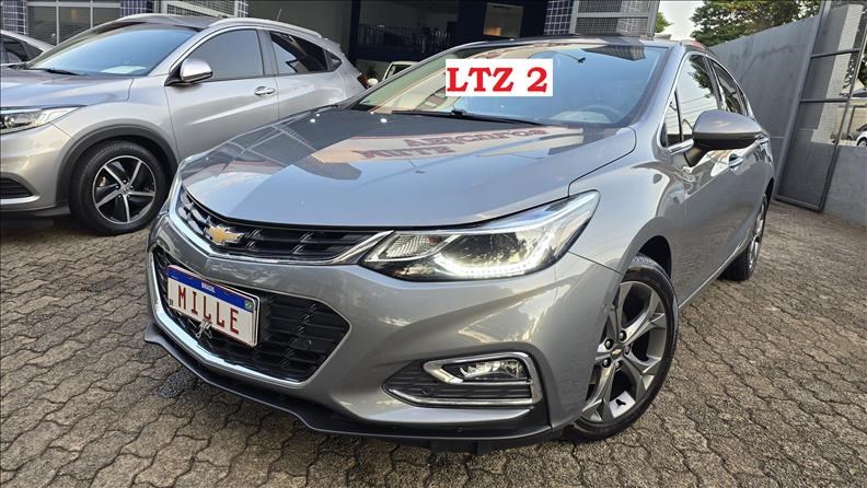 //www.autoline.com.br/carro/chevrolet/cruze-14-hatch-sport-ltz-16v-flex-4p-turbo-automati/2019/campinas-sp/24722449