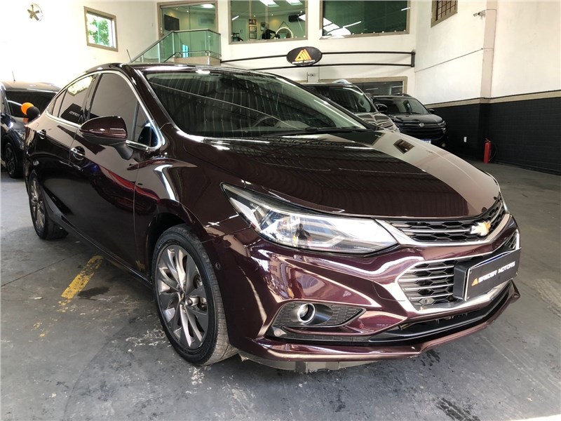 //www.autoline.com.br/carro/chevrolet/cruze-14-sedan-ltz-16v-flex-4p-turbo-automatico/2018/volta-redonda-rj/24783651