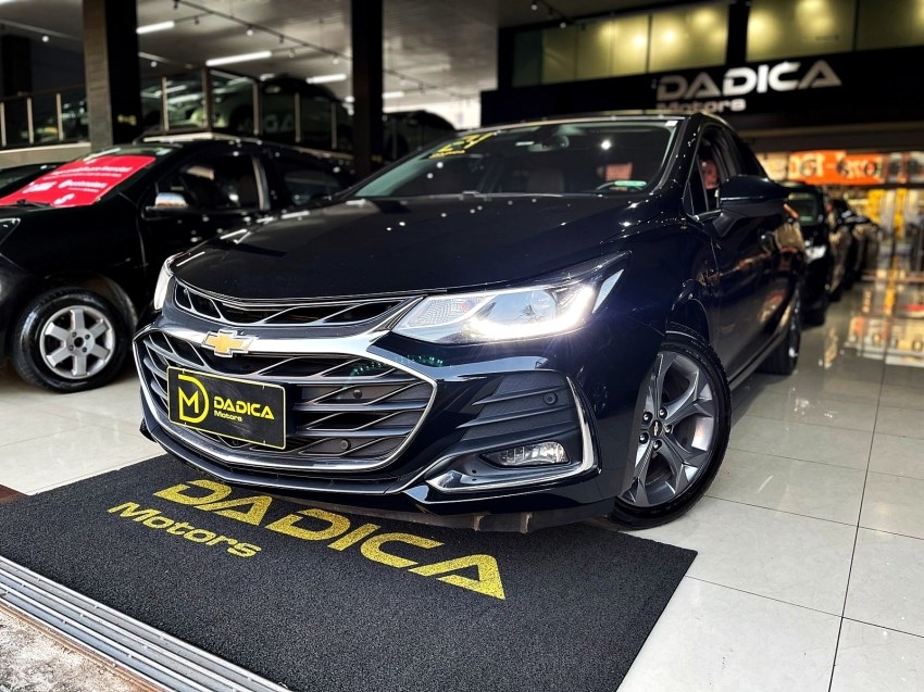 //www.autoline.com.br/carro/chevrolet/cruze-14-sedan-ltz-16v-flex-4p-turbo-automatico/2021/campinas-sp/24824644