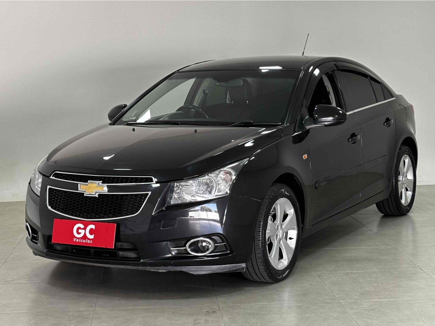 //www.autoline.com.br/carro/chevrolet/cruze-18-sedan-lt-16v-flex-4p-automatico/2012/sorocaba-sp/24833955