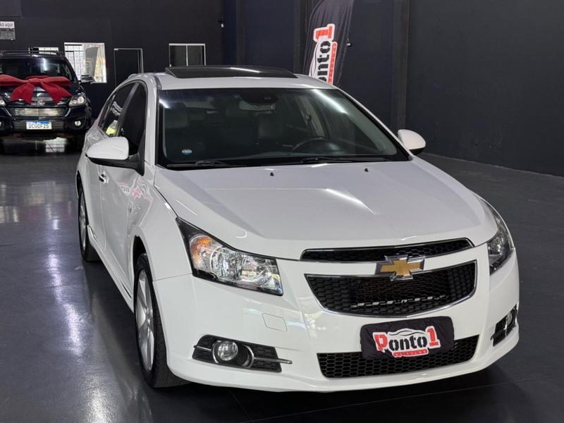//www.autoline.com.br/carro/chevrolet/cruze-18-hb-sport-ltz-16v-flex-4p-manual/2014/cascavel-pr/24863119
