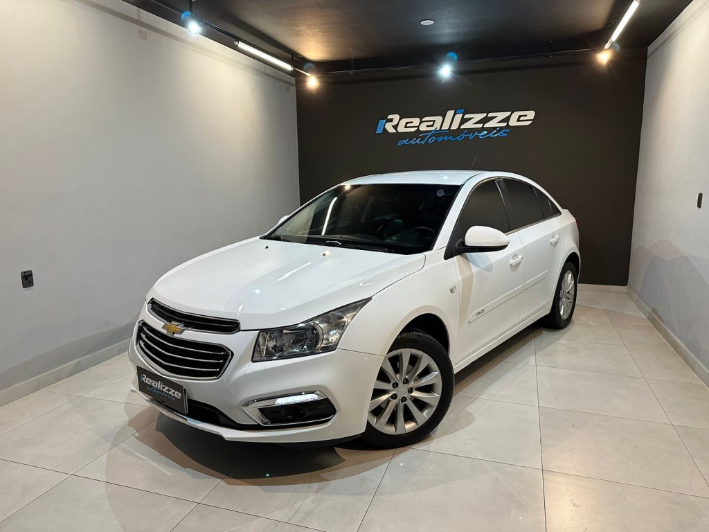 //www.autoline.com.br/carro/chevrolet/cruze-18-sedan-lt-16v-flex-4p-automatico/2016/joinville-sc/24866063