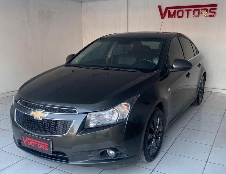 //www.autoline.com.br/carro/chevrolet/cruze-18-hb-sport-ltz-16v-flex-4p-manual/2013/sao-jose-dos-pinhais-pr/24894343