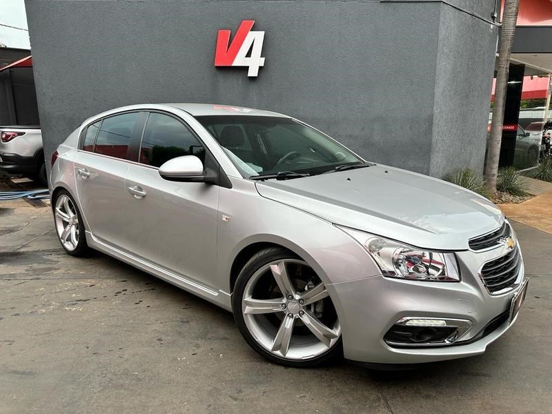 //www.autoline.com.br/carro/chevrolet/cruze-18-hatch-sport-lt-16v-flex-4p-automatico/2015/campo-grande-ms/24897626