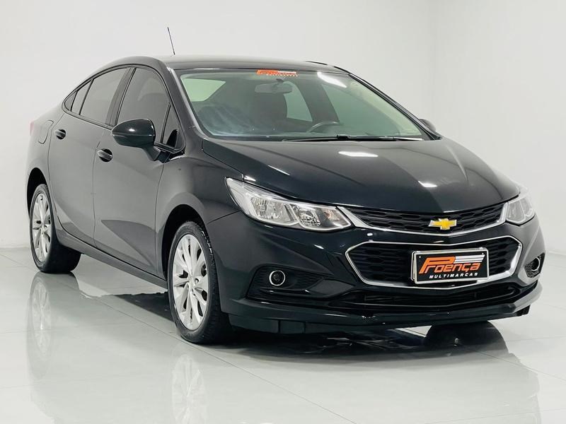 //www.autoline.com.br/carro/chevrolet/cruze-14-sedan-lt-16v-flex-4p-turbo-automatico/2019/curitiba-pr/24901063