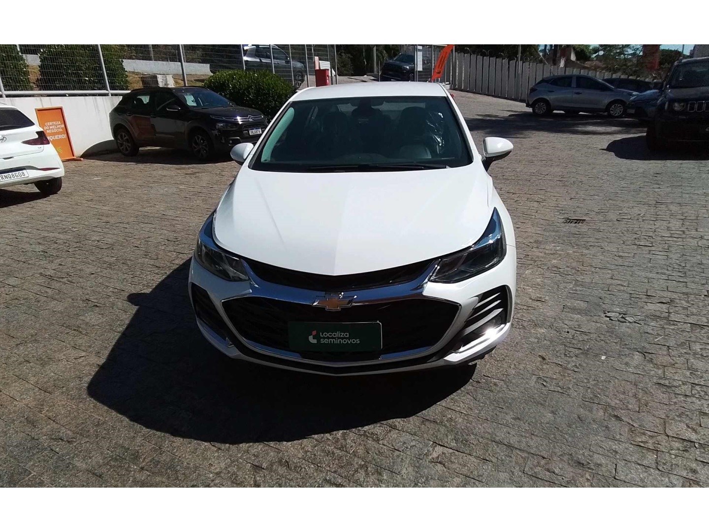 //www.autoline.com.br/carro/chevrolet/cruze-14-sedan-ltz-16v-flex-4p-turbo-automatico/2022/belo-horizonte-mg/24906947