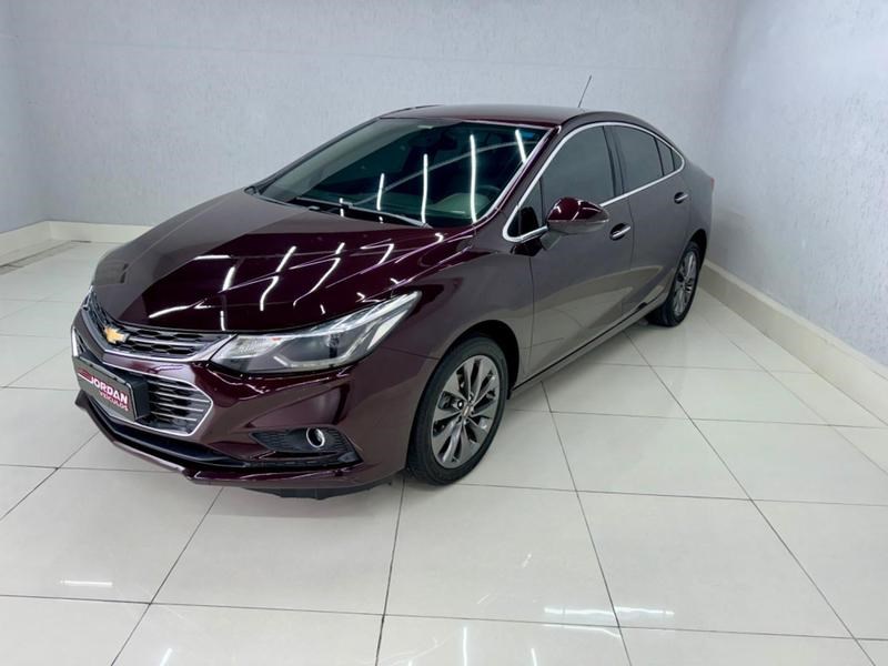 //www.autoline.com.br/carro/chevrolet/cruze-14-sedan-ltz-16v-flex-4p-turbo-automatico/2018/curitiba-pr/24909007