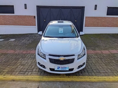 //www.autoline.com.br/carro/chevrolet/cruze-18-hatch-sport-ltz-16v-flex-4p-automatico/2014/erechim-rs/24918547