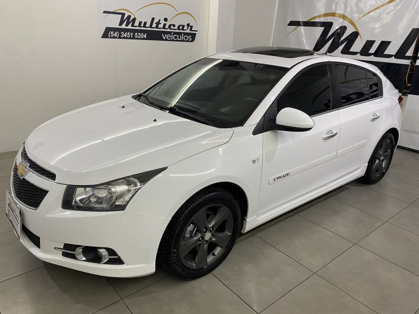 //www.autoline.com.br/carro/chevrolet/cruze-18-hatch-sport-ltz-16v-flex-4p-automatico/2014/bento-goncalves-rs/24919957