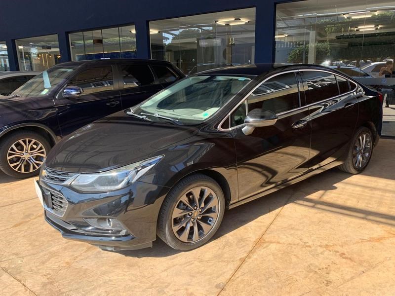 //www.autoline.com.br/carro/chevrolet/cruze-14-sedan-ltz-16v-flex-4p-turbo-automatico/2019/campo-grande-ms/24923169