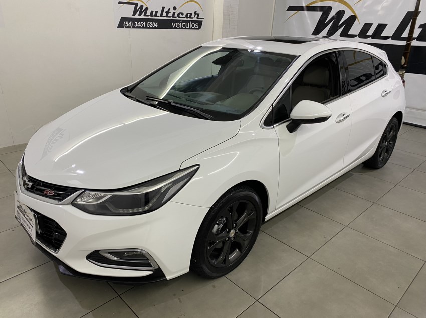 //www.autoline.com.br/carro/chevrolet/cruze-14-hatch-sport-ltz-16v-flex-4p-turbo-automati/2018/bento-goncalves-rs/24935968