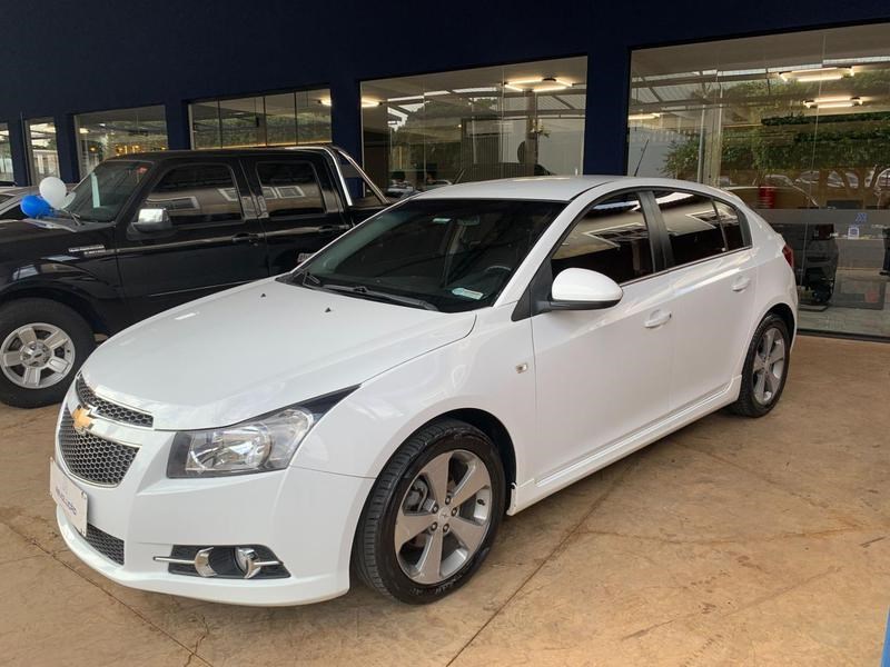 //www.autoline.com.br/carro/chevrolet/cruze-18-hatch-sport-lt-16v-flex-4p-manual/2013/campo-grande-ms/24984148