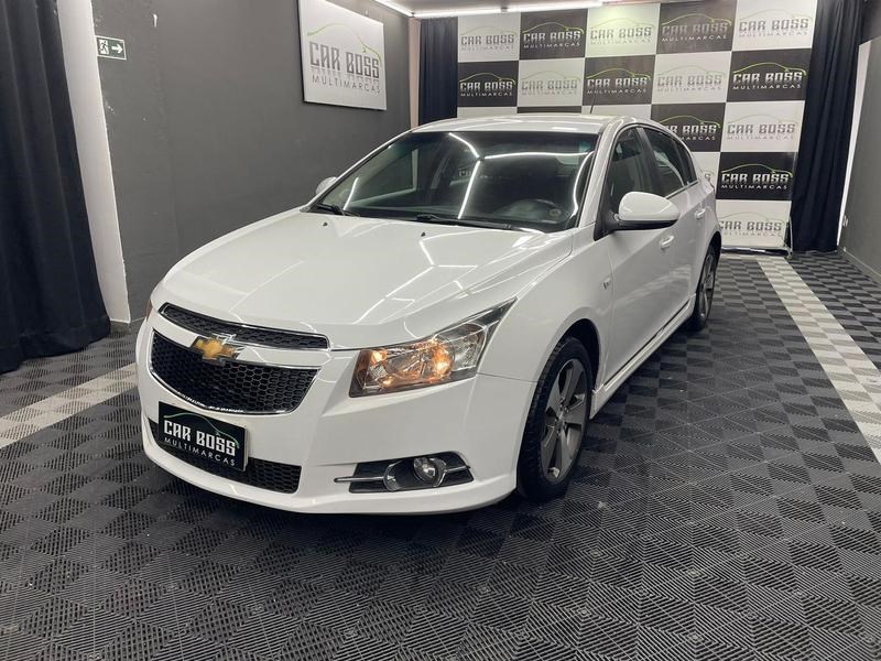 //www.autoline.com.br/carro/chevrolet/cruze-18-hb-sport-ltz-16v-flex-4p-manual/2013/brasilia-df/25005028