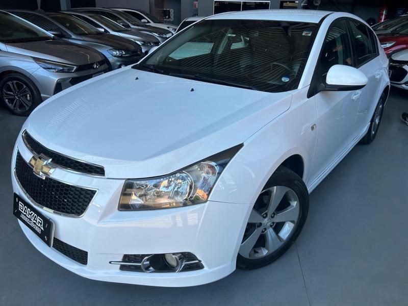 //www.autoline.com.br/carro/chevrolet/cruze-18-hatch-sport-lt-16v-flex-4p-manual/2014/belo-horizonte-mg/25006731