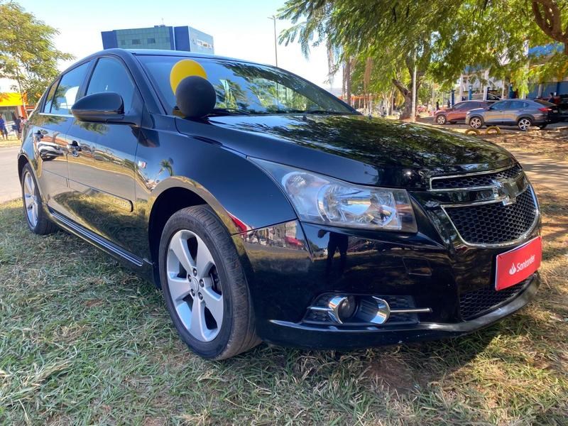 //www.autoline.com.br/carro/chevrolet/cruze-18-hb-sport-ltz-16v-flex-4p-manual/2013/brasilia-df/25014926