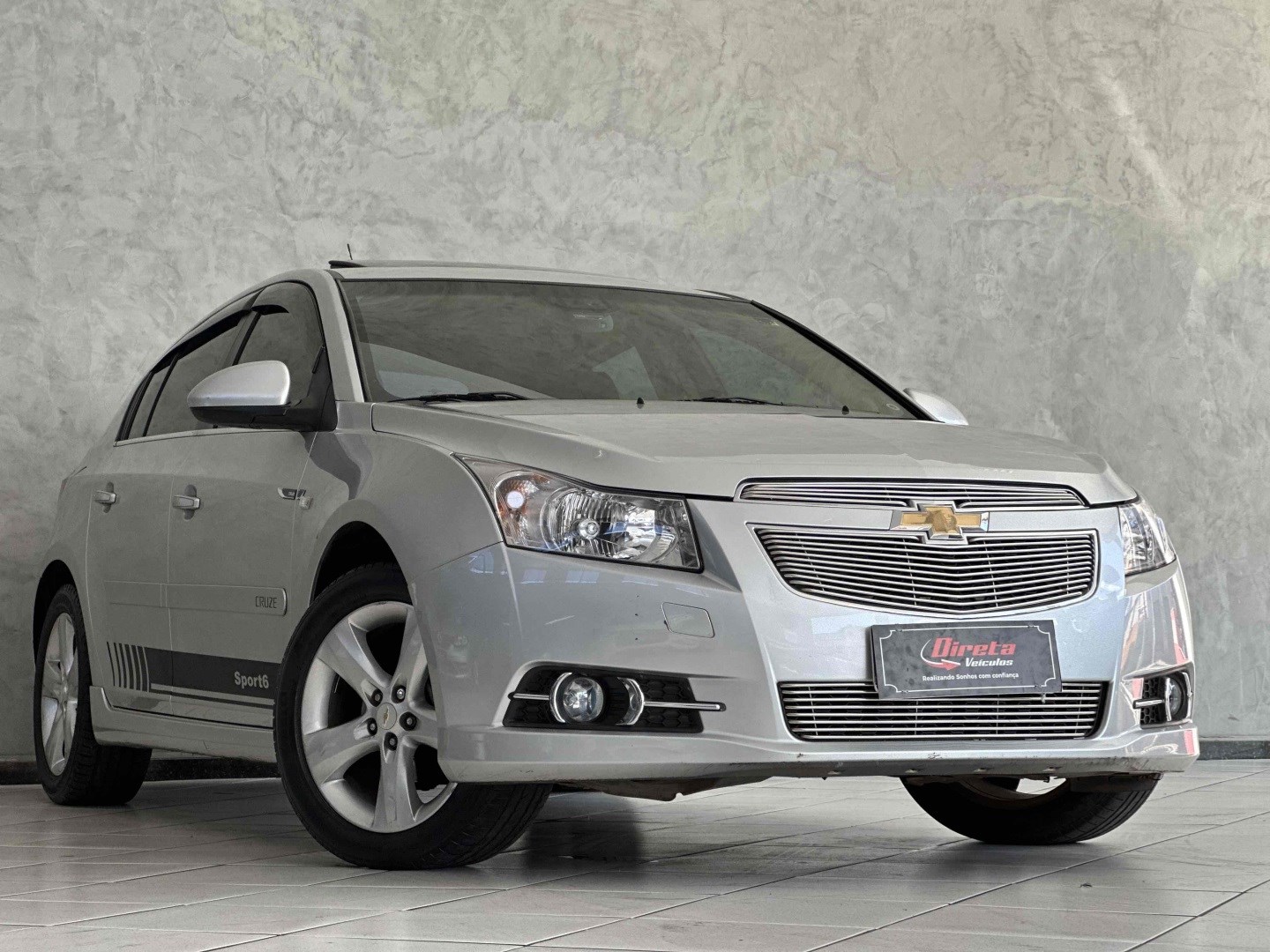 //www.autoline.com.br/carro/chevrolet/cruze-18-hatch-sport-ltz-16v-flex-4p-automatico/2014/contagem-mg/25024891