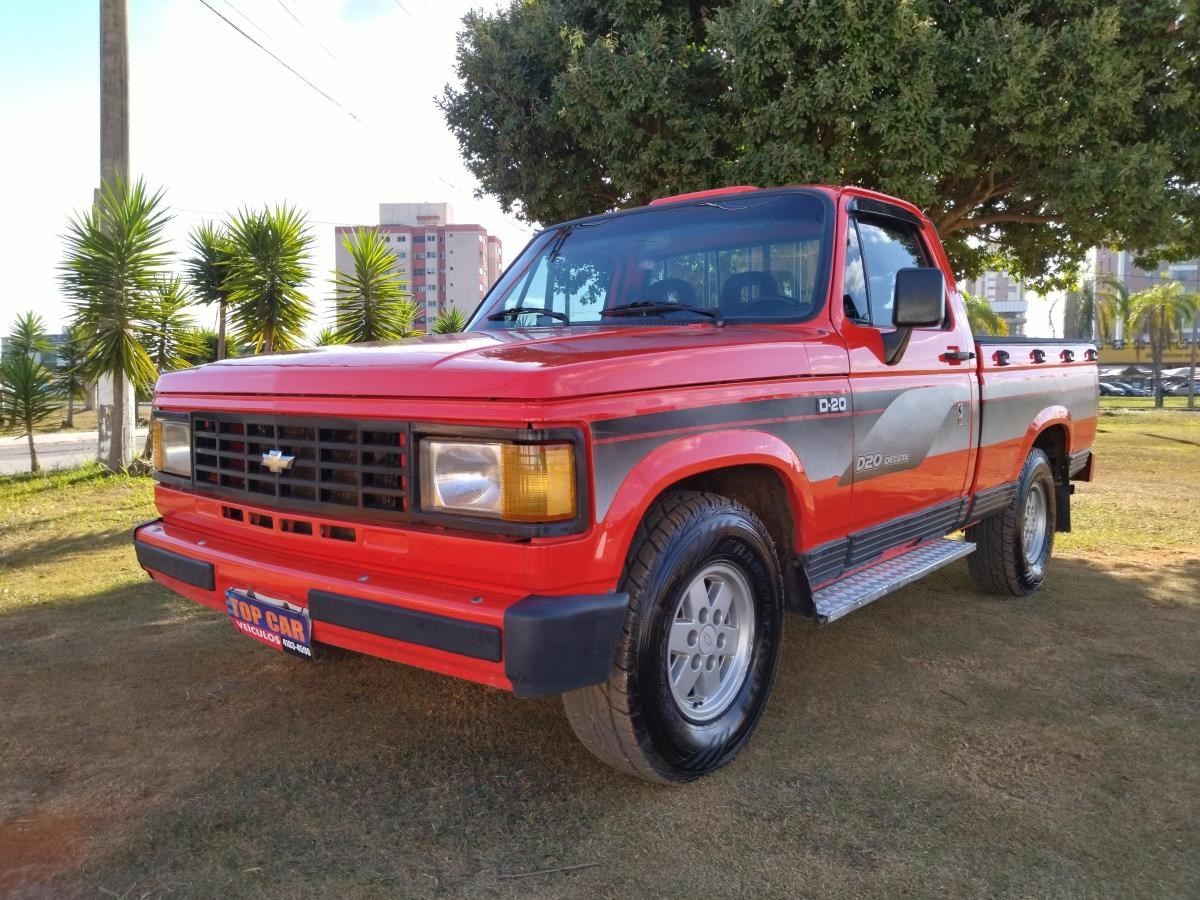 //www.autoline.com.br/carro/chevrolet/d-20-pick-up-40-custom-de-luxe-cabdupla-90cv-4p-diesel-man/1992/brasilia-df/17834607