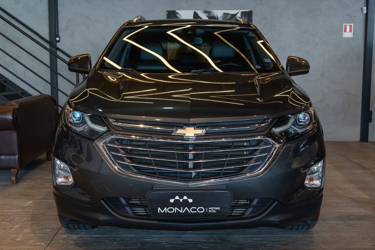 //www.autoline.com.br/carro/chevrolet/equinox-20-premier-16v-gasolina-4p-4x4-turbo-automati/2018/piracicaba-sp/24224889