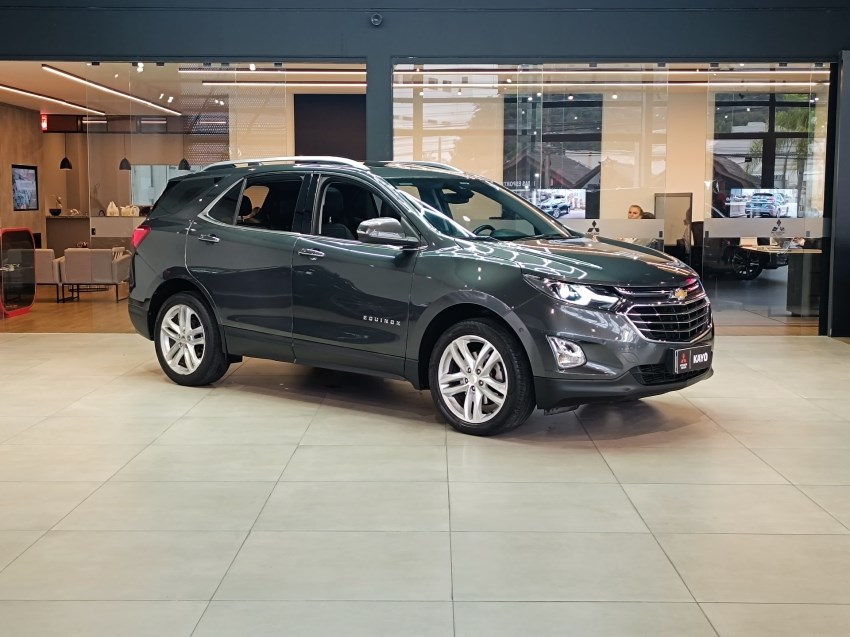 //www.autoline.com.br/carro/chevrolet/equinox-20-premier-awd-16v-gasolina-4p-turbo-automati/2019/itajai-sc/24528894