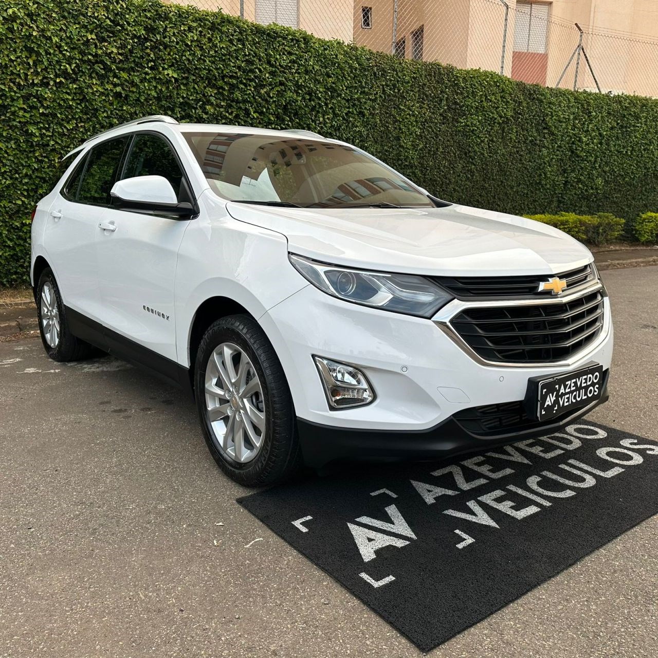 //www.autoline.com.br/carro/chevrolet/equinox-20-lt-16v-gasolina-4p-turbo-automatico/2019/campinas-sp/24679938
