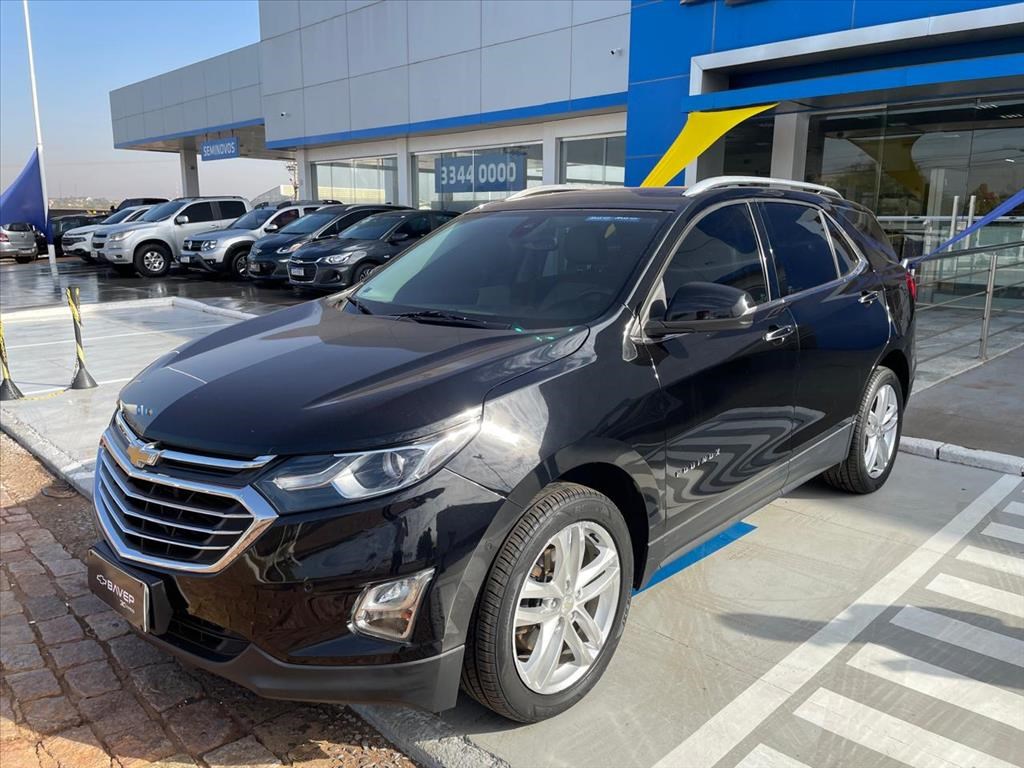 //www.autoline.com.br/carro/chevrolet/equinox-20-premier-16v-gasolina-4p-4x4-turbo-automati/2018/barretos-sp/24688936