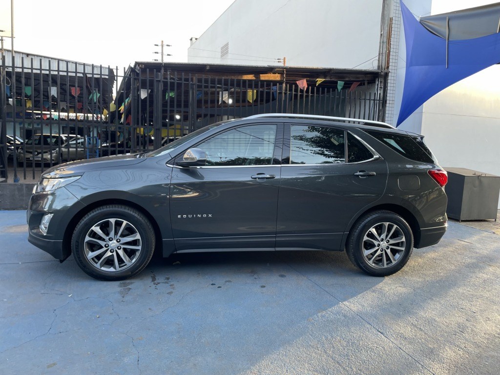 //www.autoline.com.br/carro/chevrolet/equinox-20-lt-16v-gasolina-4p-turbo-automatico/2019/cascavel-pr/24929439