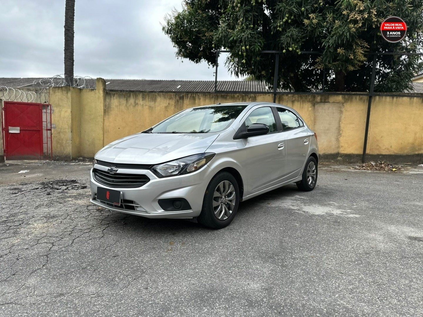 //www.autoline.com.br/carro/chevrolet/joy-10-black-8v-flex-4p-manual/2021/rio-de-janeiro-rj/24635893