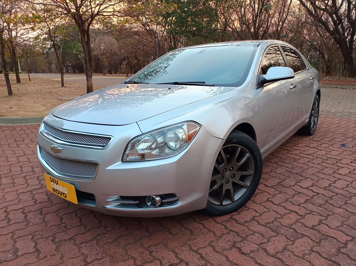 //www.autoline.com.br/carro/chevrolet/malibu-24-ltz-16v-gasolina-4p-automatico/2011/ribeirao-preto-sp/25018471
