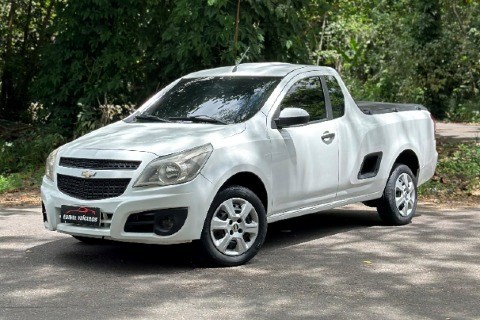 //www.autoline.com.br/carro/chevrolet/montana-14-ls-8v-flex-2p-manual/2015/manaus-am/22750487
