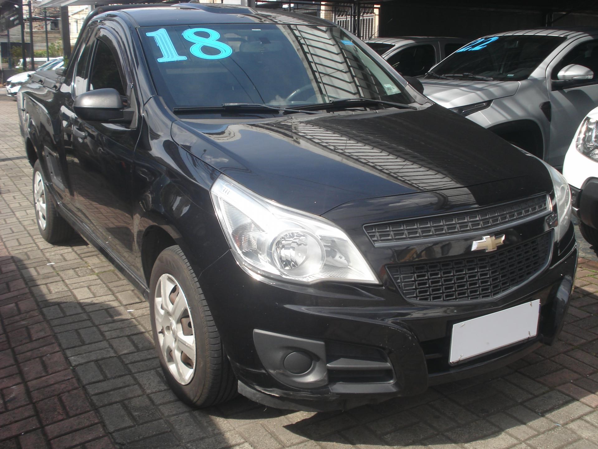 //www.autoline.com.br/carro/chevrolet/montana-14-ls-8v-flex-2p-manual/2018/sao-paulo-sp/23506496
