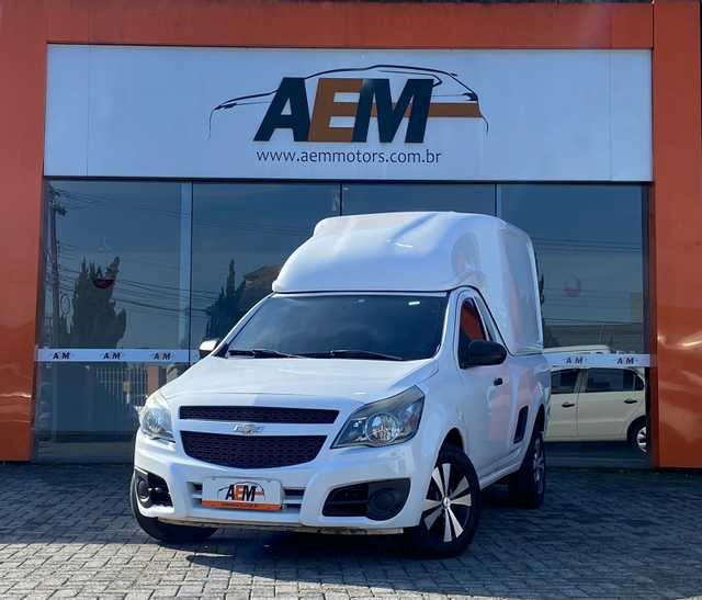 //www.autoline.com.br/carro/chevrolet/montana-14-ls-8v-flex-2p-manual/2014/campo-largo-pr/24314000