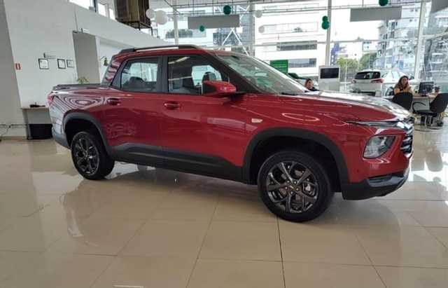 //www.autoline.com.br/carro/chevrolet/montana-12-turbo-premier-16v-flex-4p-automatico/2024/sao-paulo-sp/24499589