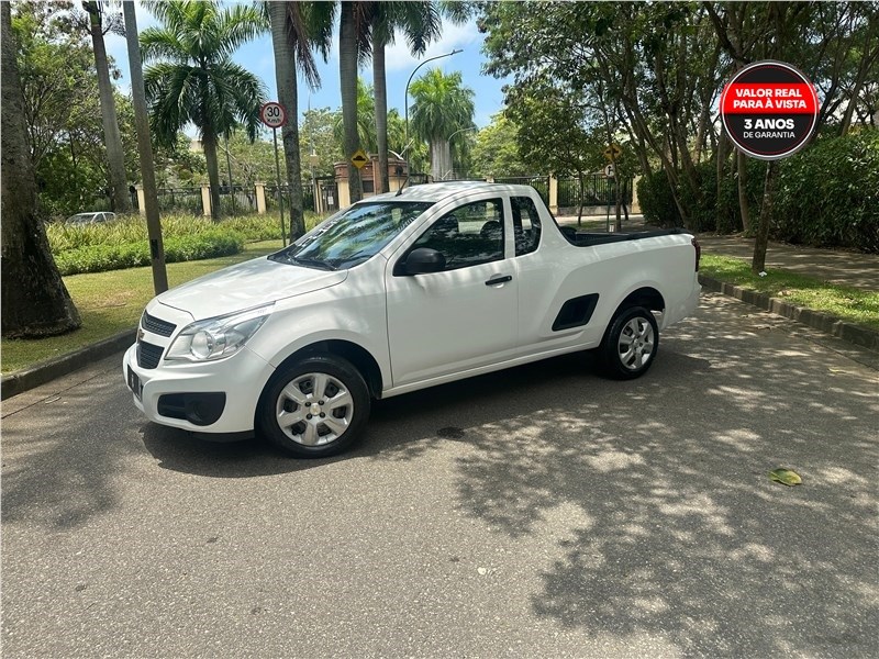//www.autoline.com.br/carro/chevrolet/montana-14-ls-8v-flex-2p-manual/2021/rio-de-janeiro-rj/24597222