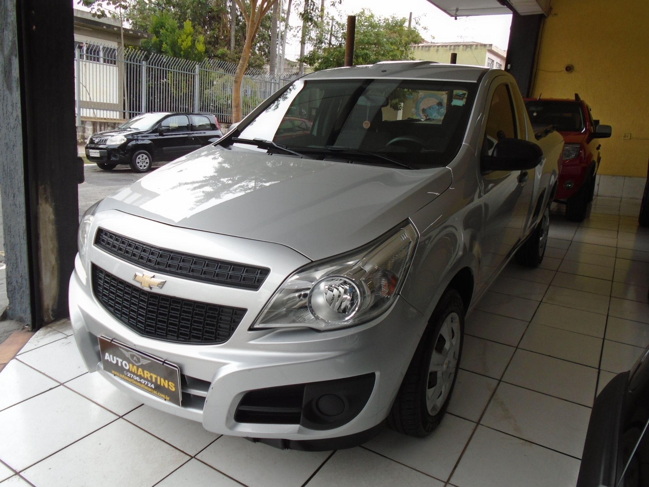 //www.autoline.com.br/carro/chevrolet/montana-14-ls-8v-flex-2p-manual/2017/sao-paulo-sp/24629830