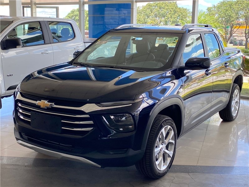 //www.autoline.com.br/carro/chevrolet/montana-12-turbo-ltz-flex-4p-automatico/2025/belo-horizonte-mg/24791054