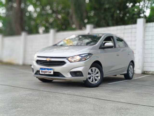 //www.autoline.com.br/carro/chevrolet/onix-10-lt-8v-flex-4p-manual/2018/sao-jose-dos-campos-sp/21700240