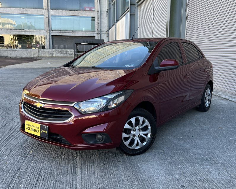 //www.autoline.com.br/carro/chevrolet/onix-10-lt-8v-flex-4p-manual/2019/curitiba-pr/23676812