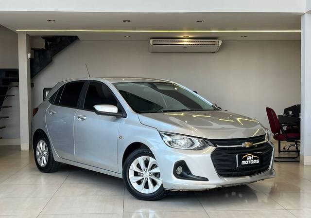 //www.autoline.com.br/carro/chevrolet/onix-10-turbo-ltz-12v-flex-4p-manual/2020/cuiaba-mt/23695198